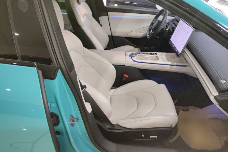 Used Xiaomi Auto SU7 2024 Four-Wheel Drive Ultra-Long Range Advanced Intelligent Driving Max Edition