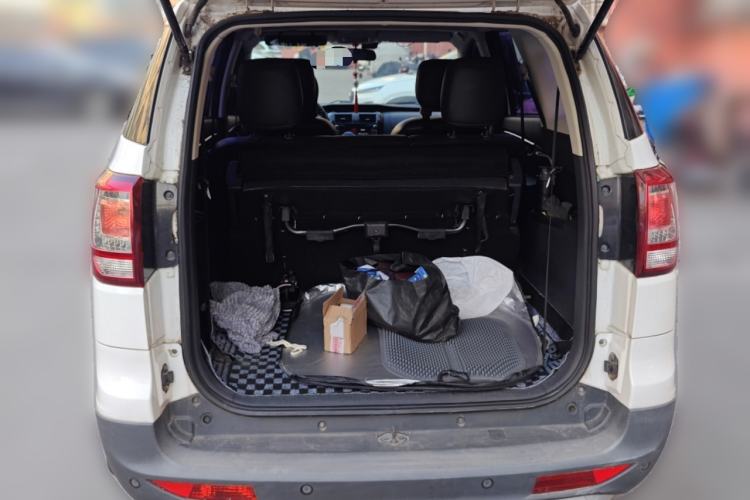 Used HYOSOW S3 2014 1.5L Luxury Version China IV Emission Standard
