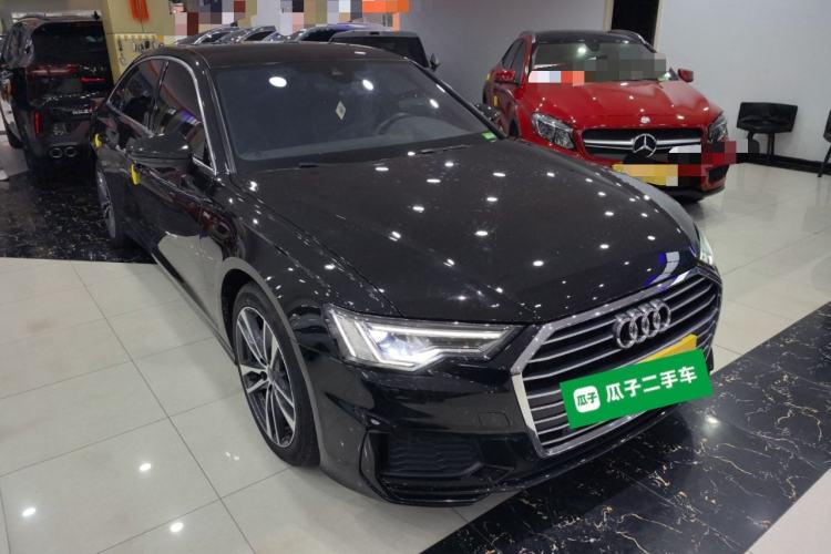 Used Audi A6L 2022 40 TFSI Luxury Dynamic Model Front Right 45 Deg