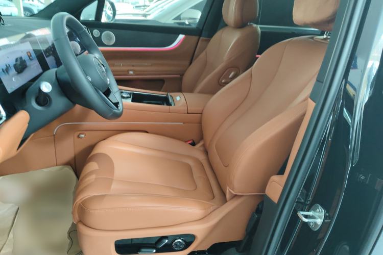 Used Hima AITO M9 2024 All-Electric Ultra Version 100 kWh 6-Seater Model Left Front Seat