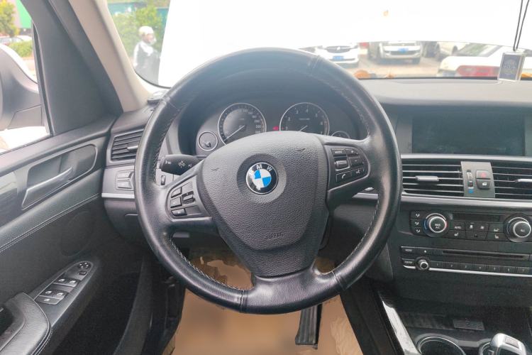 Used BMW X3 2013 xDrive20i Luxury Edition Steering Wheel