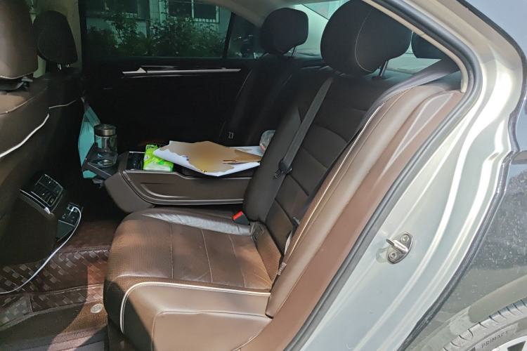 Used Volkswagen Phideon 2016 380TSI Two-Wheel-Drive Supreme Edition