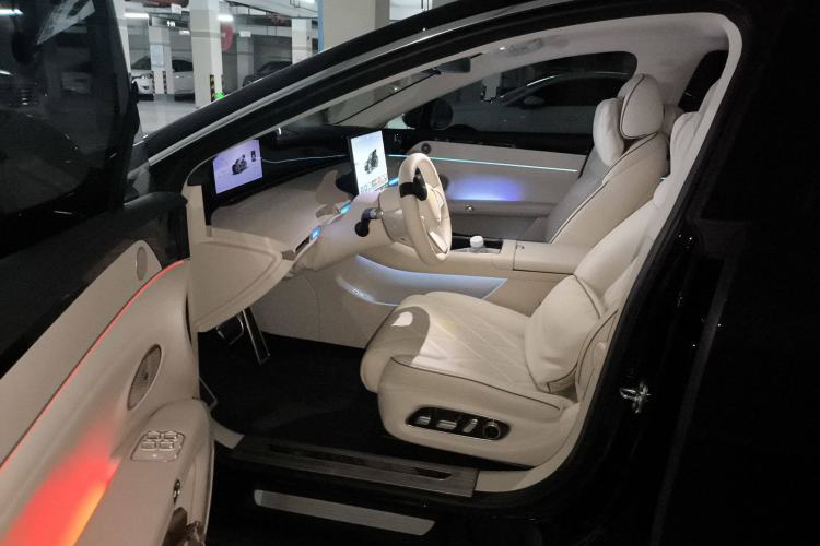 Used Hima Stelato S9 2024 All-Electric Max Rear-Drive Long-Range Version