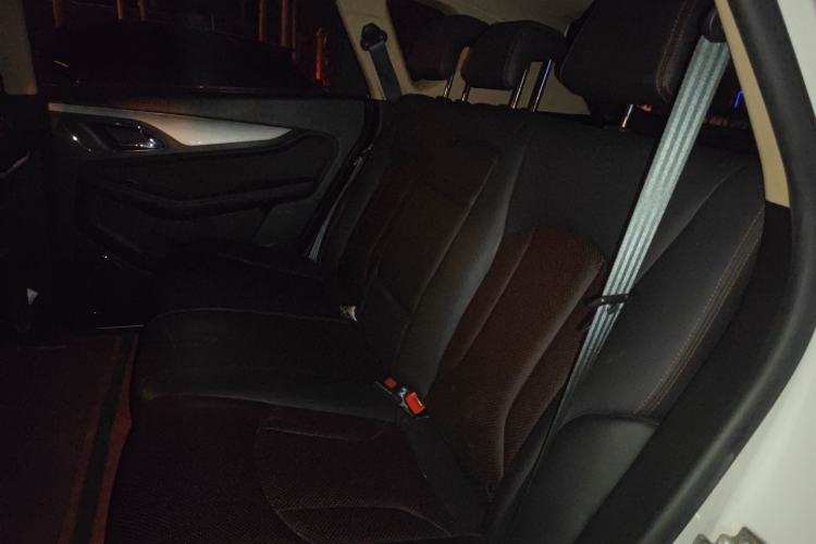 Used Baojun 560 2016 1.8L Manual Luxury Edition