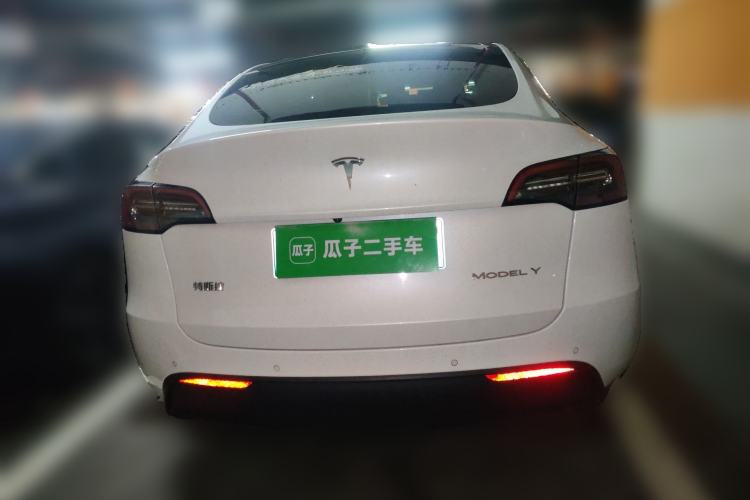 Used Tesla Model Y 2021 Standard Range Rear-Wheel Drive Version