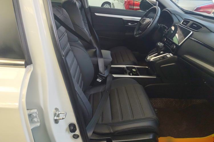 Used Honda CR-V 2021 240TURBO CVT Two-Wheel Drive Urban Edition Right Front Seat