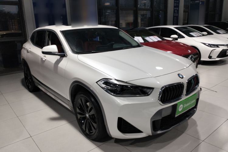Used BMW X2 2021 sDrive20i M Sport Package Front Right 45 Deg