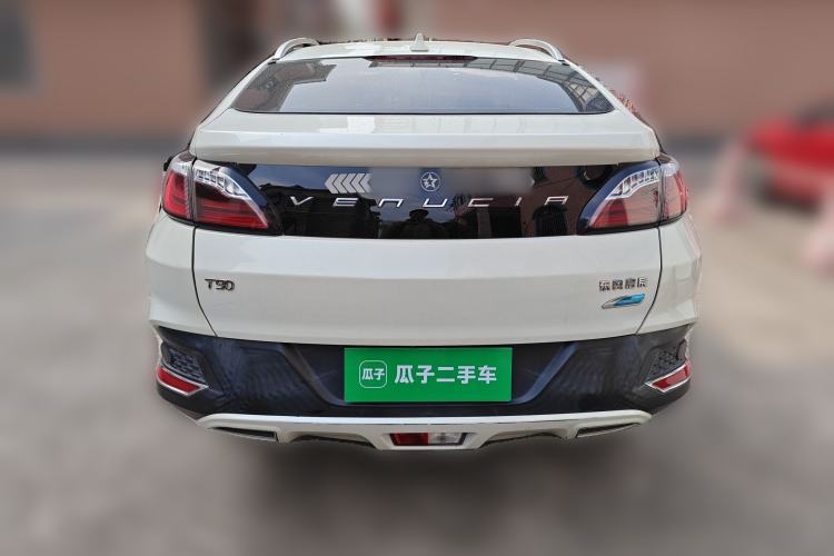 Used Venucia T90 2017 2.0L CVT Smart Edition