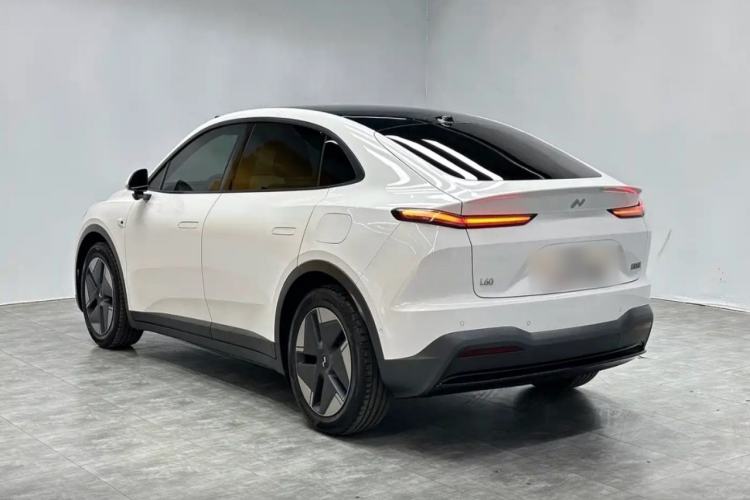 Used ONVO L60 2024 60 kWh Rear-Drive Version Rear Left 45 Deg