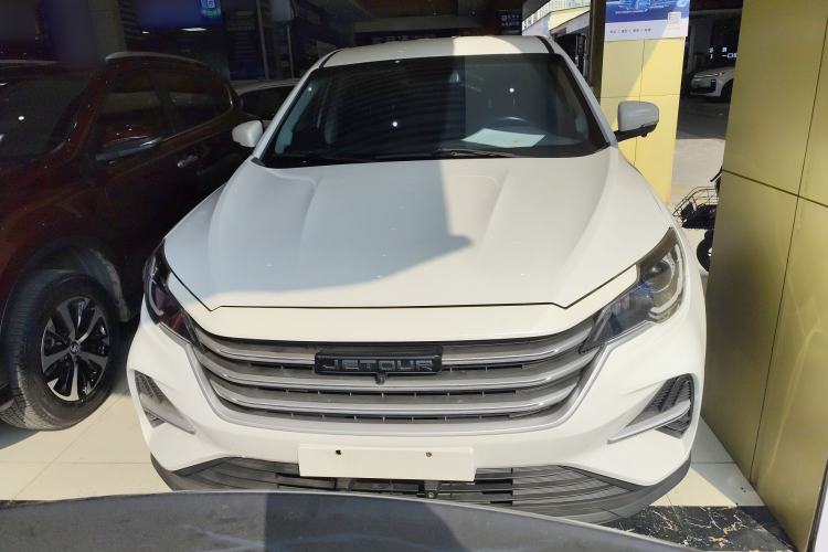 Used JETOUR X70M 2020 Revised 1.5T Manual Partner Version 7-Seater
