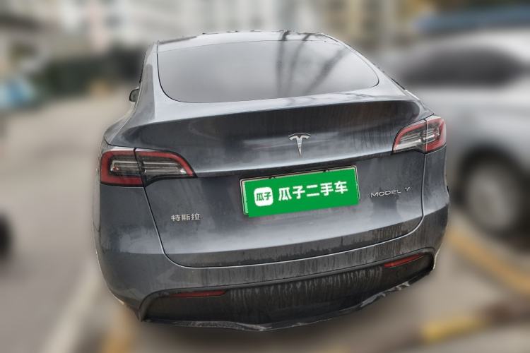 Used Tesla Model Y 2021 Long-Range All-Wheel-Drive Version