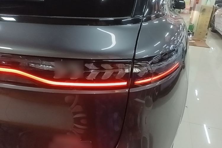 Used VOYAH FREE 2025 318 318 km Rear-Drive Touring Edition