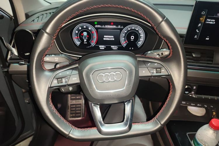 Used Audi Q5L 2022 40T RS Package Performance Model