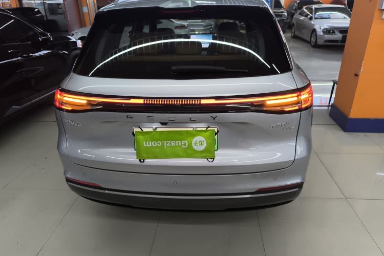 Used Geely Galaxy Xingjian 7 EM-i 2025 120km Flagship Edition Rear