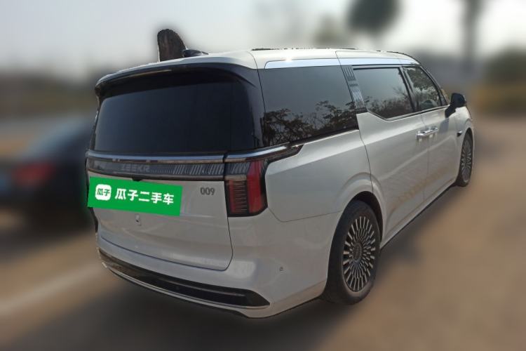 Used Zeekr 009 2022 WE Edition Exterior 5