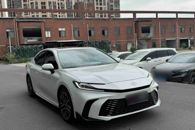 Used Toyota Camry 2026 Model Dual-Engine 2.0HSE Sport Lite Edition Exterior 5