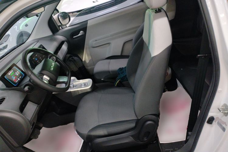 Used CHANGAN NEVO Lumin 2024 205km Orange Wind Edition
