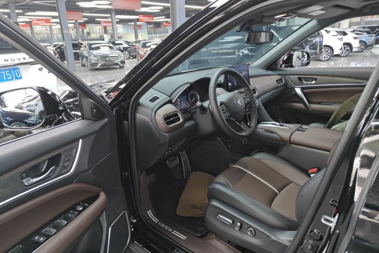 Used Honda UR-V 2023 370TURBO Four-Wheel Drive Prestige Edition
