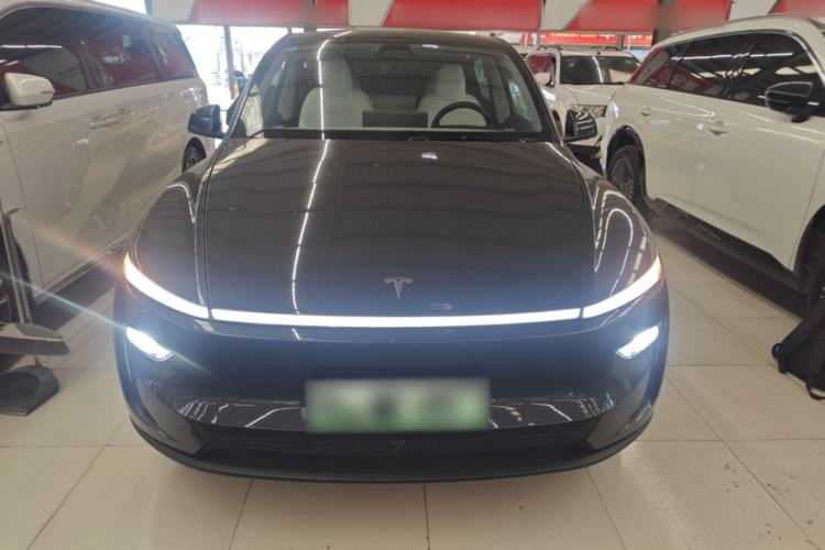 Used Tesla Model Y 2025 Rear-Wheel-Drive Version Front