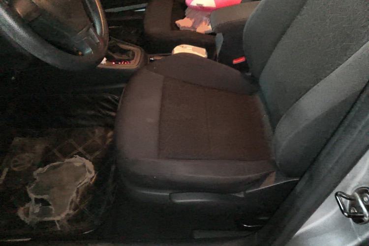 Used Volkswagen Lavida 2013 Revised Classic 1.6L Automatic Fashion Edition Left Front Seat