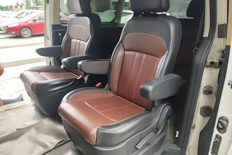 Used FORTHING F600 2016 F600L 2.0L Deluxe Model