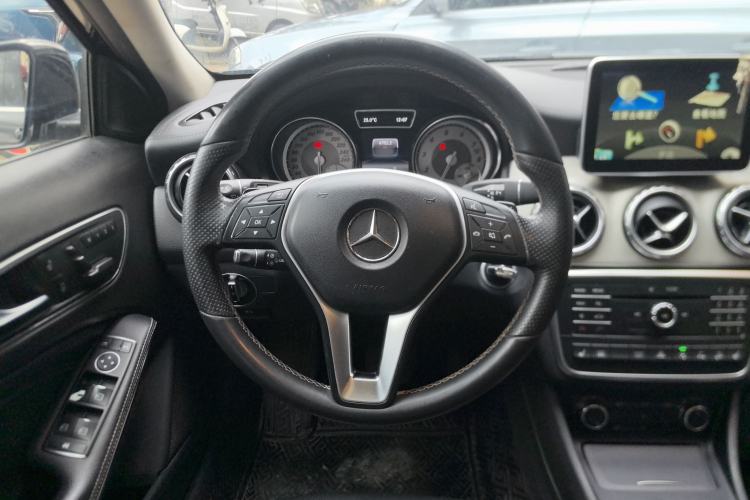 Used Mercedes-Benz GLA 2016 GLA 220 4MATIC Fashion Edition Steering Wheel