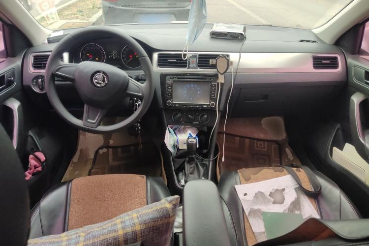 Used Skoda Rapid Spaceback 2014 1.6L Automatic Enjoyment Edition
