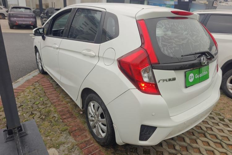Used Honda Fit 2014 1.5L LX CVT Comfort Model Rear Left 45 Deg