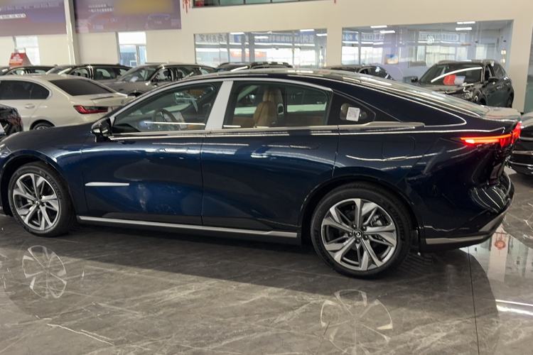 Used Mazda EZ-6 2025 Range-Extended 200 Zhiya Sport Edition
