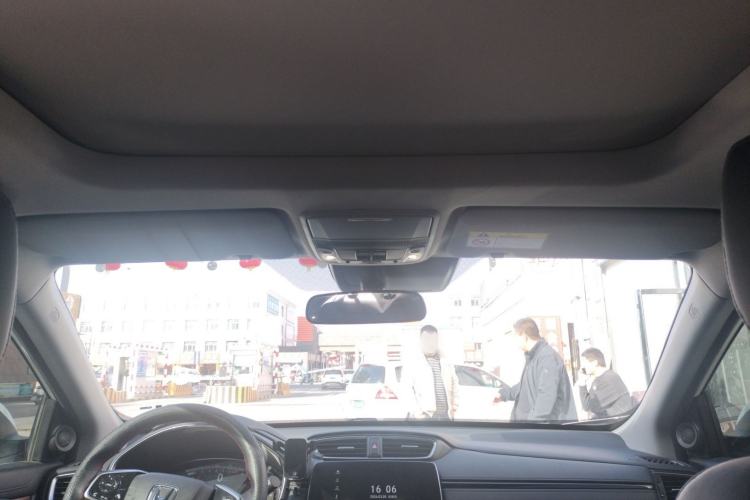 Used Honda CR-V 2021 240TURBO CVT 2WD Fashion Edition
