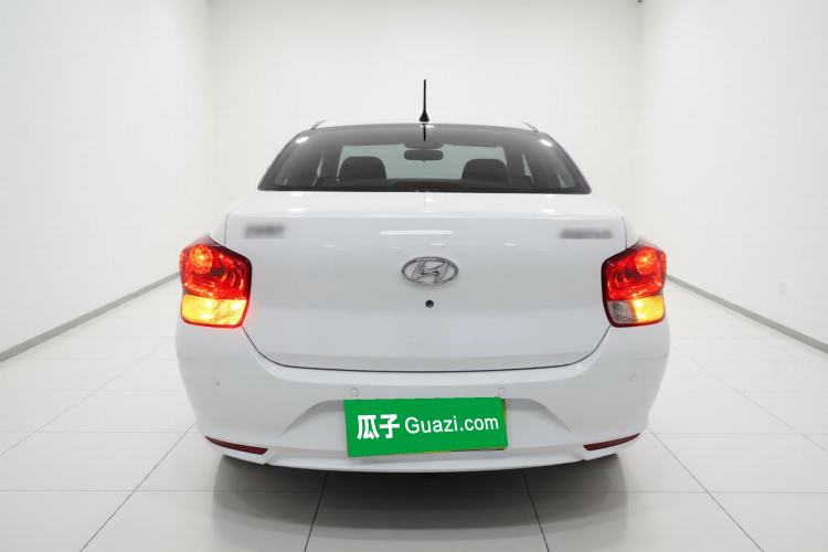 Used Hyundai Verna (older generation) 2020 1.4L Manual GL Refreshed Edition Rear