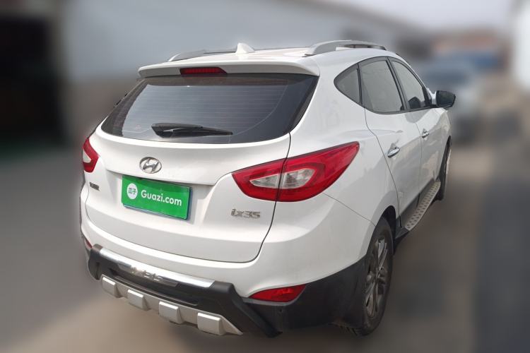 Used Hyundai ix35 2013 2.0L Automatic Two-Wheel Drive Smart GLS China IV Standard Rear Right 45 Deg