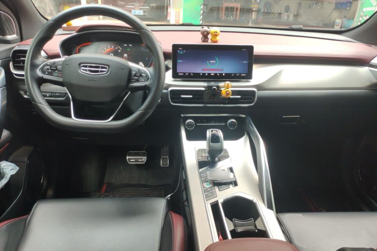 Used Geely Auto Coolray 2019 Sport Version 260T DCT Battle China VI Standard Center Console