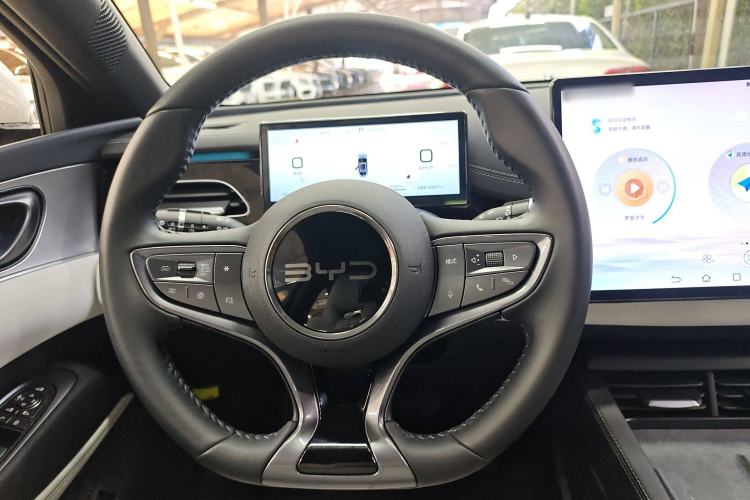 Used BYD Seal 06 New Energy 2024 DM-i 120KM Flagship Model