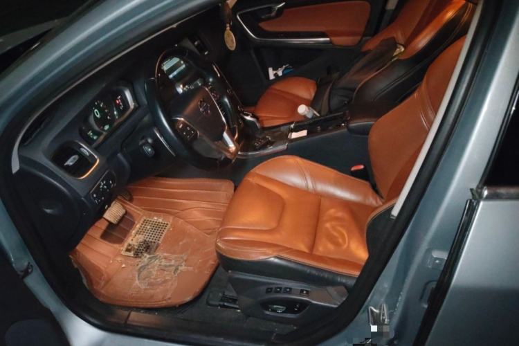 Used Volvo V60 2013 T5 Zhiya Edition Left Front Seat