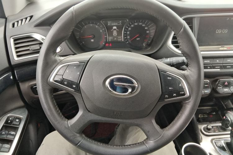 Used GAC Trumpchi GS4 2017 235T Automatic Two-Wheel Drive Luxury Smart Connectivity Version
