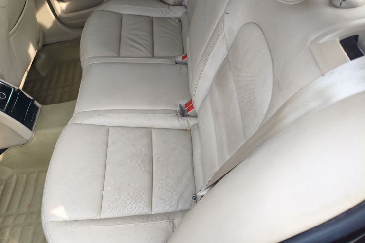 Used Skoda Superb 2013 1.8TSI Automatic Yashi Edition Left Rear Seat