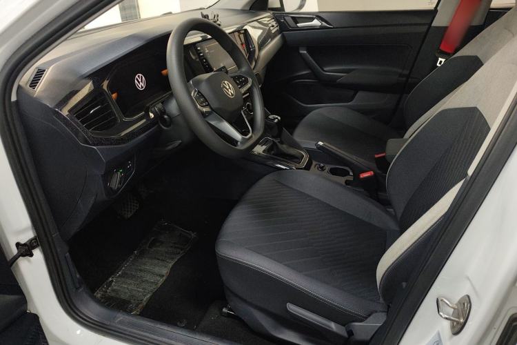 Used Volkswagen Lavida 2023 New Sharp 1.5L Automatic Excellent New Edition
