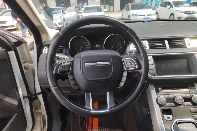 Used Land Rover Range Rover Evoque 2014 2.0T 5-Door Luxury Edition