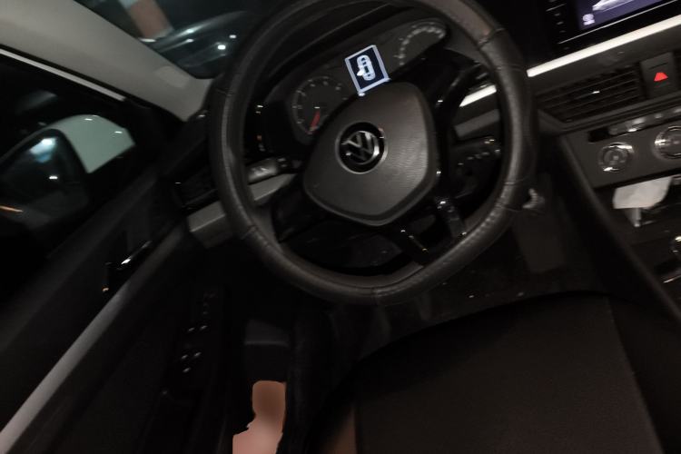 Used Volkswagen Bora 2021 1.5L Automatic Fashionable Smart Connectivity Version Steering Wheel