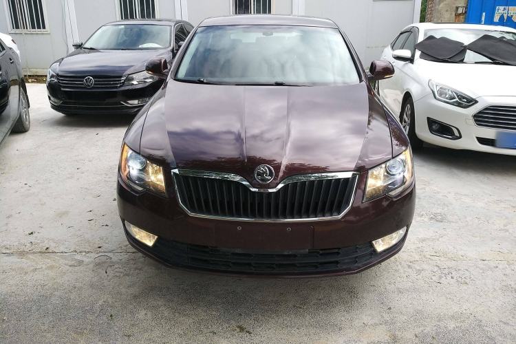 Used Skoda Superb 2013 1.4TSI Manual Shengshi Edition
