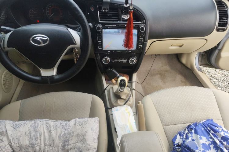 Used Soueast V3 Lingyue 2014 1.5L Manual Entry-Level Version
