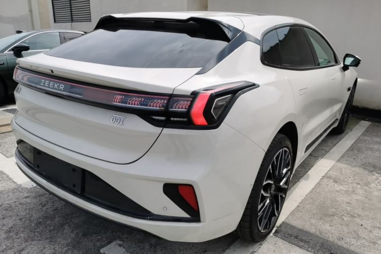 Used Zeekr 001 2025 YOU Edition 100 kWh All-Wheel Drive
