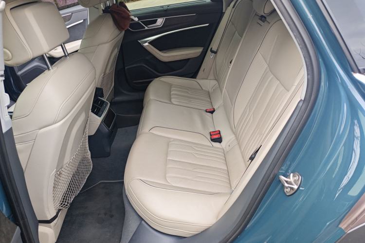 Used Audi A6 2020 allroad quattro Explorer 55 TFSI Prestige Off-Road Model
