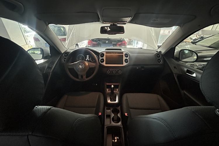 Used Volkswagen Tiguan L 2015 1.8TSI Automatic Two-Wheel Drive Trend Edition