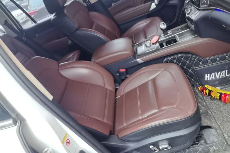 Used Haval H9 2017 2.0T Gasoline 4x4 Luxury 7-Seater