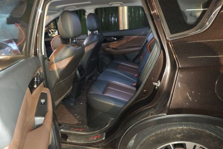 Used Dongfeng Aeolus AX7 2018 Classic 1.6T Automatic Luxury Model