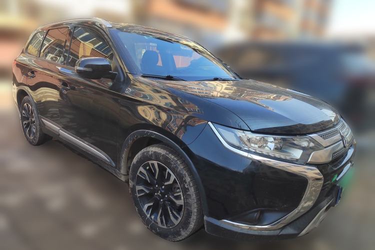 Used Mitsubishi Outlander 2020 2.0L Two-Wheel Drive Enjoyment Version 5 Seats
