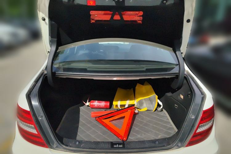 Used Mercedes-Benz C-Class 2013 C 180 CGI Classic Trunk