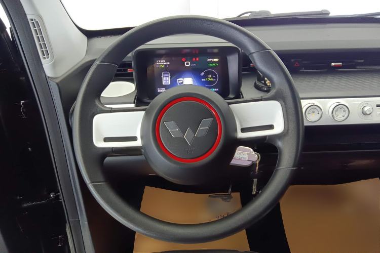 Used Wuling Hongguang MINIEV 2022 GAMEBOY 200km Gaming Edition with Lithium Iron Phosphate